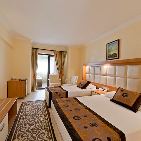 Oz Hotels Incekum Beach Resort & Spa Hotel Okurcalar Exterior photo