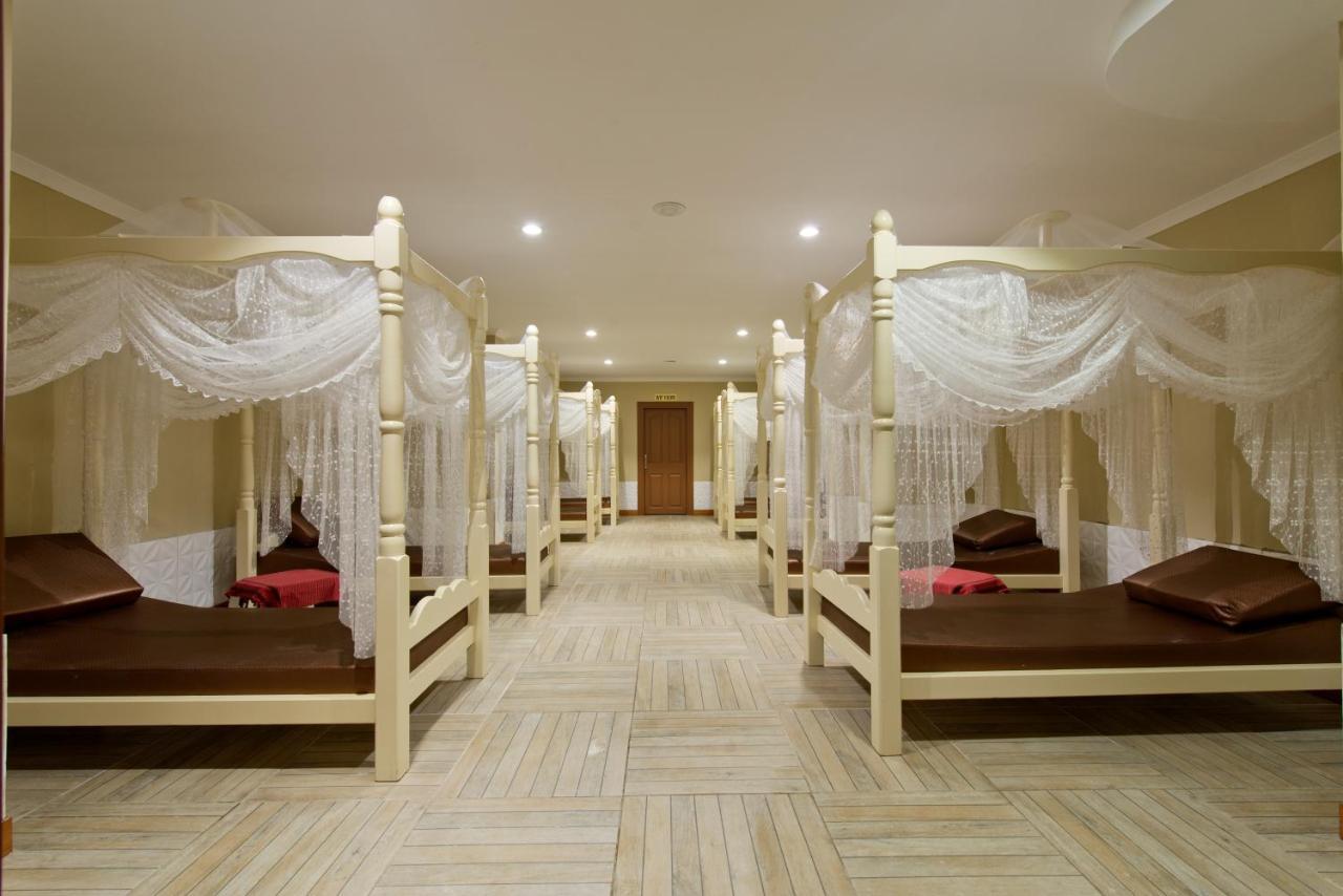 Oz Hotels Incekum Beach Resort & Spa Hotel Okurcalar Exterior photo
